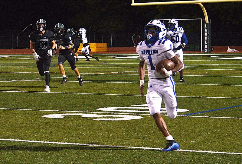 Montclair Football Looks to Rebound to Start Home Stretch for Playoff Bid