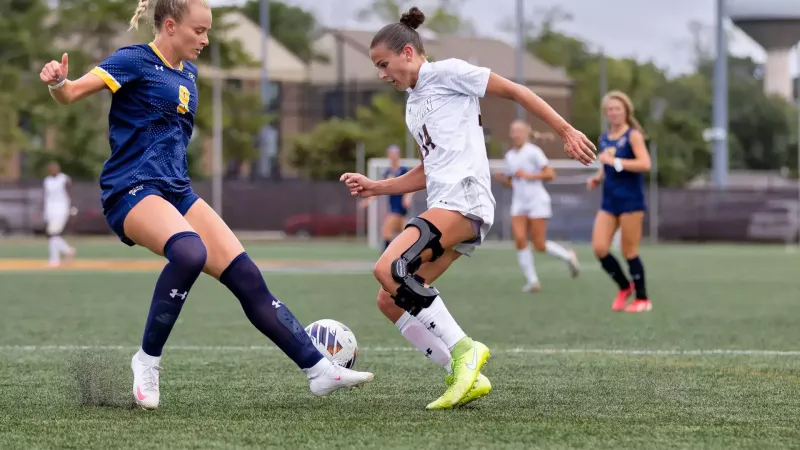 Chemistry powers Rowan Women's Soccer past St. Mary's