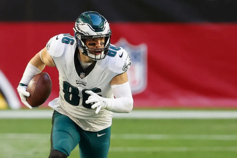 Eagles Fans Have Three Big Reasons to Be Excited About Zach Ertz return