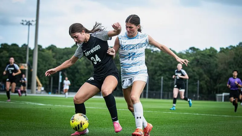 Stockton Blows by Cyclones