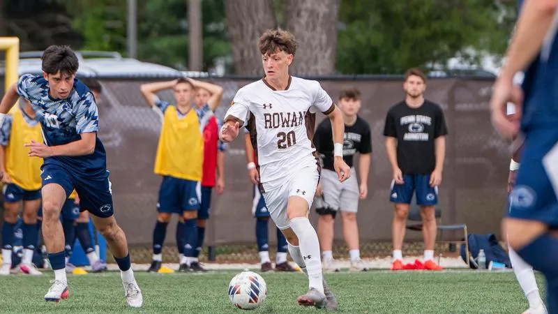 Vilaboy and Ercolano Lead #4 Men's Soccer over Arcadia, 4-0; Moore Posts His Fifth Shutout