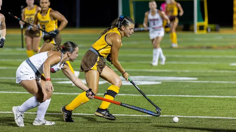 Merrick Notches the Late Gamewinner to Lift Field Hockey over #24 Swarthmore, 3-2, in Double OT