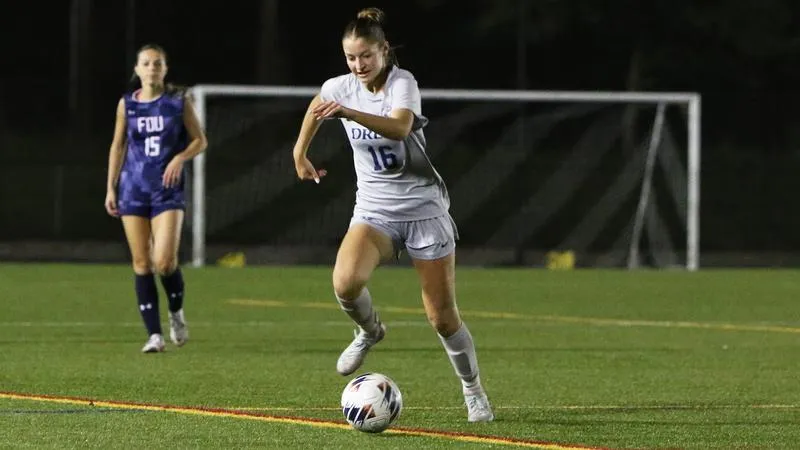 First-Half Goals Lift Field Hockey Over FDU-Florham