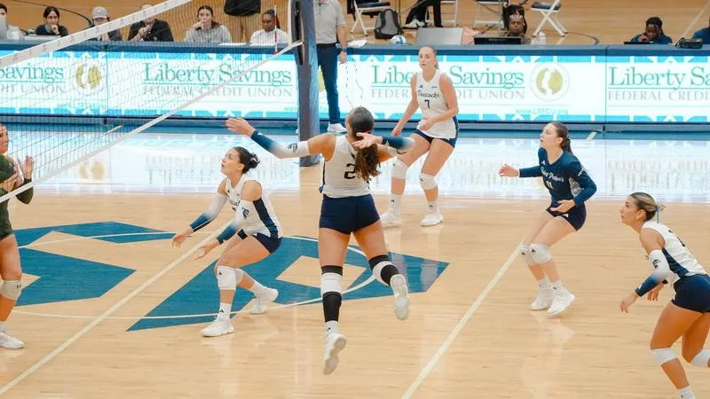 Team Effort Bring Peacocks First Conference Win Over Siena