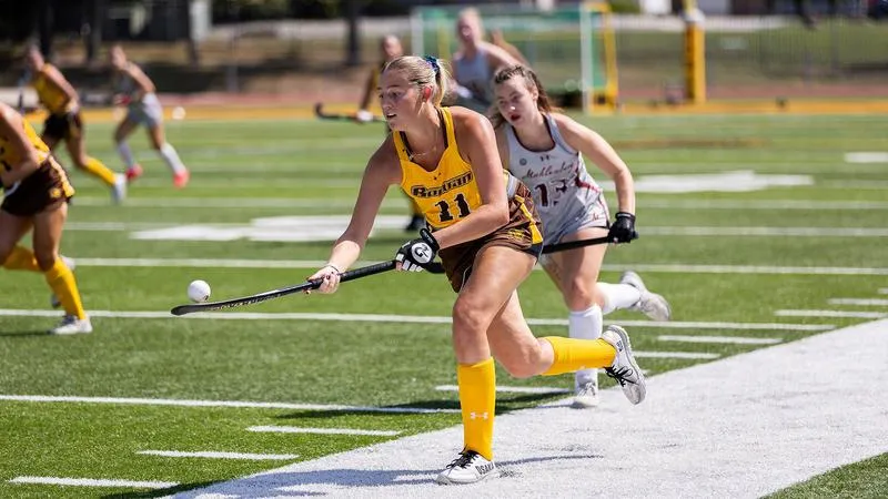 Foti's Late Goal Lifts Field Hockey to 2-1 Win at #25 Lynchburg for Profs' Fifth Straight Win