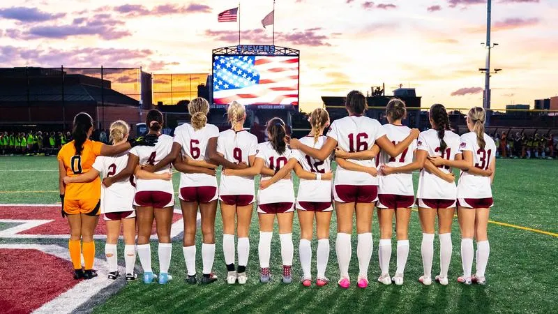 Women's Soccer Falters At York, 2-1