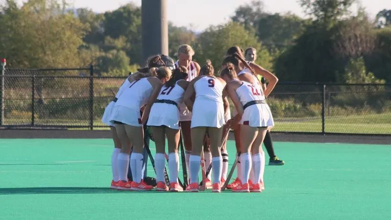 Field Hockey Falls on the Road at Quinnipiac