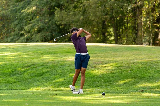 Knights Finish 14th at Uconn Invitational