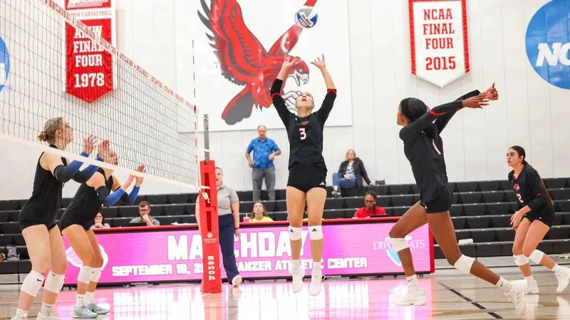 Volleyball Cruises Past Rutgers-Newark, 3-0