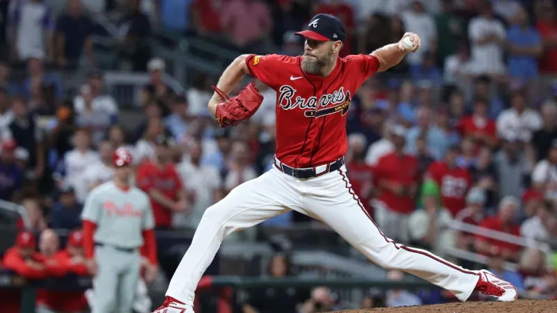 Braves turn to Sale to close out Phils in wild-card clincher
