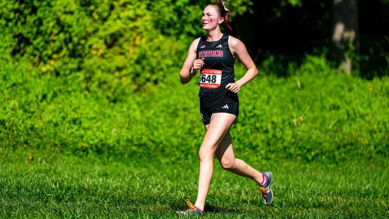 Adamchuk, Byhre Compete For Women's Cross Country At Paul Short Run