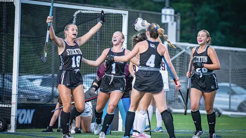 Stockton Tops Montclair 4-1