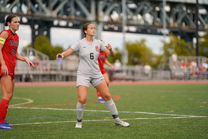 Simon says win as Women's Soccer takes 1-0 victory in final seconds