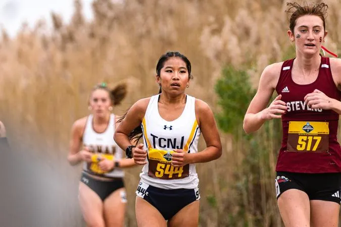 Women's Cross Country Takes Third at Don Cathcart Invite