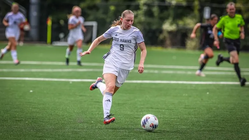#25 Women's Soccer Powers Past Rutgers-Newark on Homecoming, 3-0