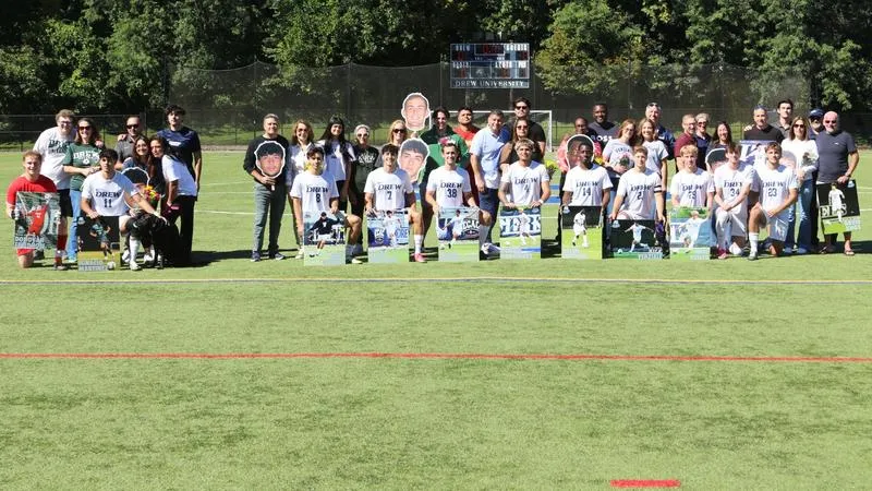 Men's Soccer Stopped by Lycoming on Senior Day