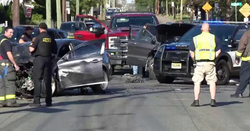 3 injured, including infant, in multi-car crash in Linden, N.J.