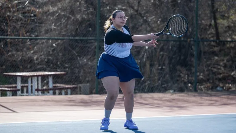 Women's Tennis Drops to Goucher