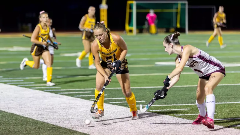 Rowan Field Hockey dominates Ramapo in conference opener
