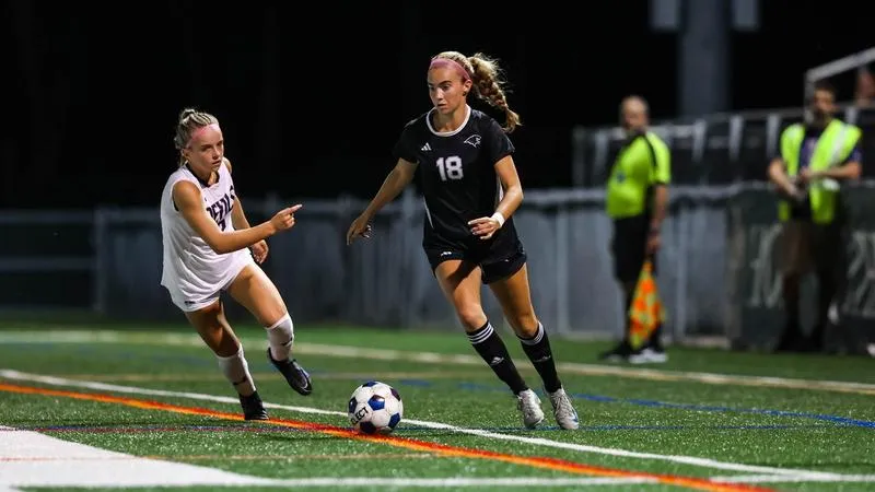 Women's Soccer Edged by #10 TCNJ, 2-1
