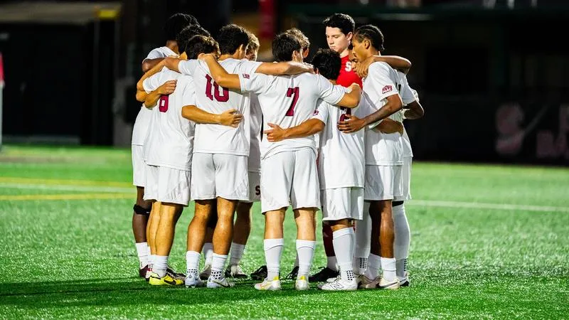 Men's Soccer Nipped By Late Goal in 1-0 Loss To Marywood