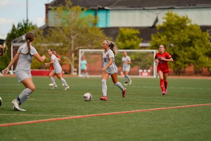 Stowell nets two as Women's Soccer defeats William Paterson, 3-2