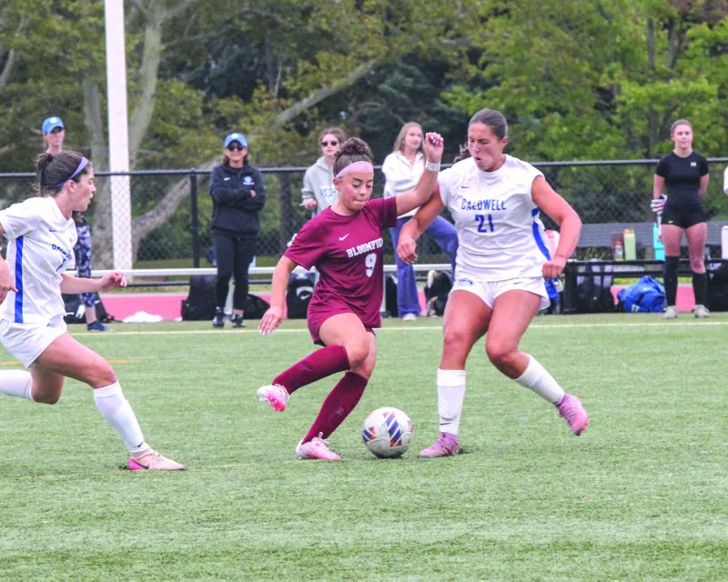 Bloomfield High girls soccer team wins four straight games