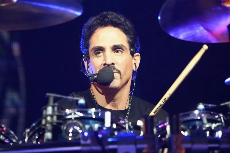 Journey's Deen Castronovo Suffers 'Medical Emergency' During Show