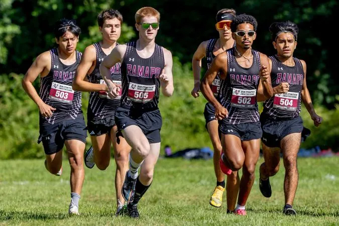 Brill, Craig Set Personal Bests at Metropolitan Championships