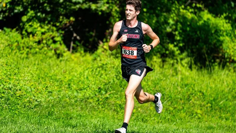 Men's Cross Country Finishes Third at NJIT XC Invitational
