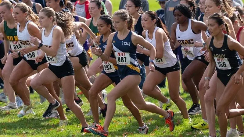 Porter, Zorilla Lead Women's Cross Country to Top-Ten Finish at NJIT Invite