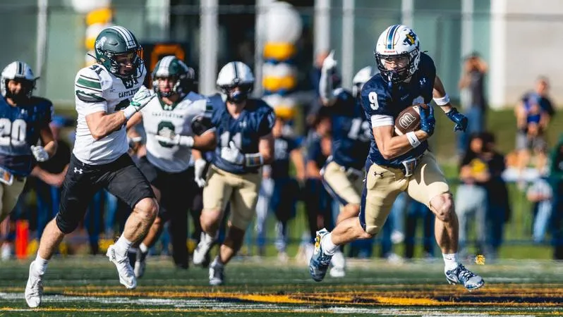 Football Pulls Away from Castleton for Homecoming Victory