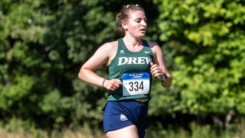 Women's XC Captures Team Title in NJIT "Open" Race