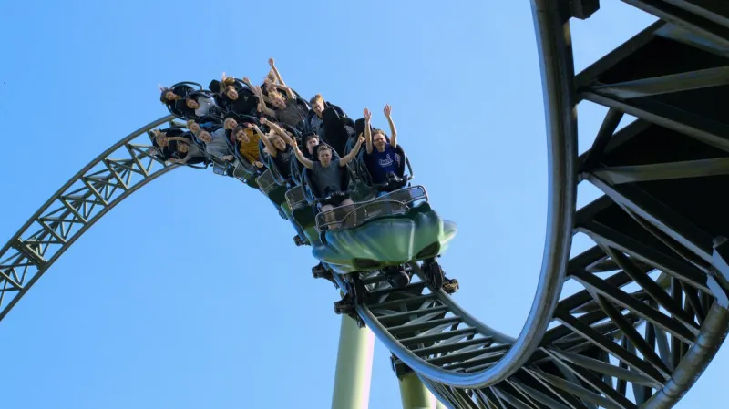 NJ's Great Adventure Closes Coaster After Fatal Accident in Georgia