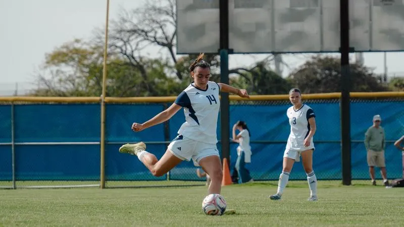 Viggiano And Pinho Magno's Goals Not Enough To Put Peacocks Past Rider