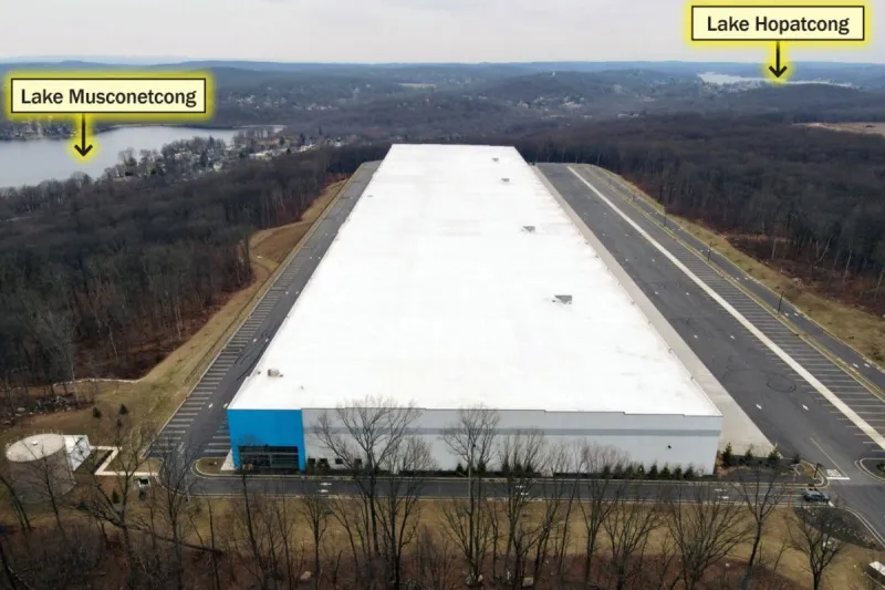 ICE admits processing detainees at Roxbury warehouse
