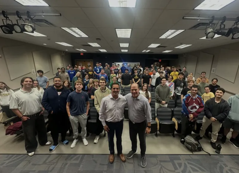 Mike Corey discusses his broadcasting career at Pizza with the Pros