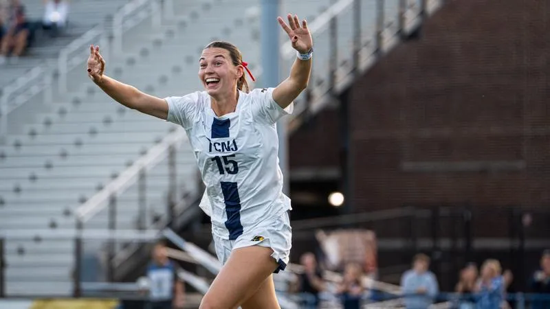 Ward's Hat Trick Powers #9 Women's Soccer Past William Paterson