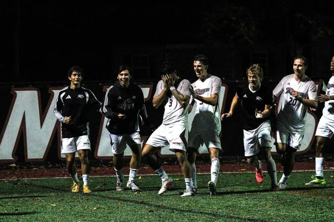 Cruz and Azurunwa Combine for Midweek Metro Win Against Mount St. Mary's at Ben Cohen