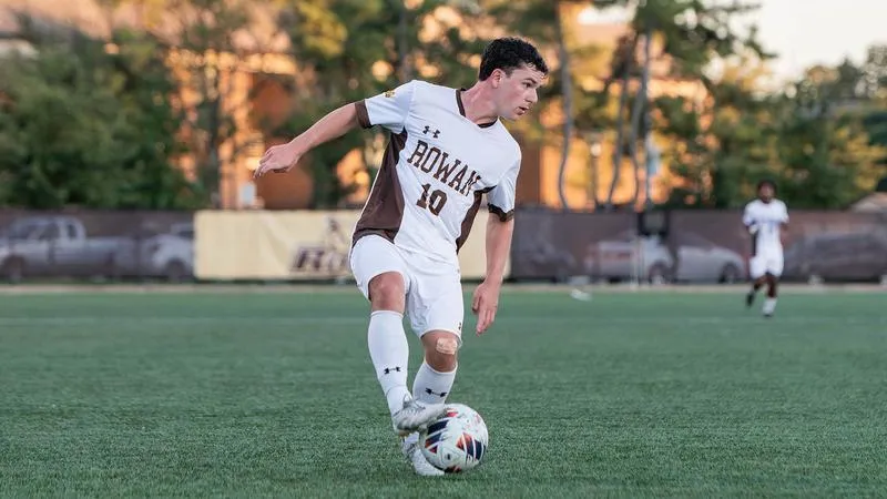 #3 Men's Soccer Plays to a 2-2 Draw with #15 Montclair State after Vilaboy's Late-Game Heroics