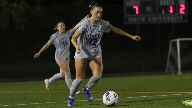 Women's Soccer Ties Wilkes, Stays Unbeaten in Landmark Play