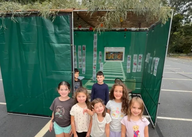 Temple Sholom of West Essex Celebrates Sukkot in Cedar Grove