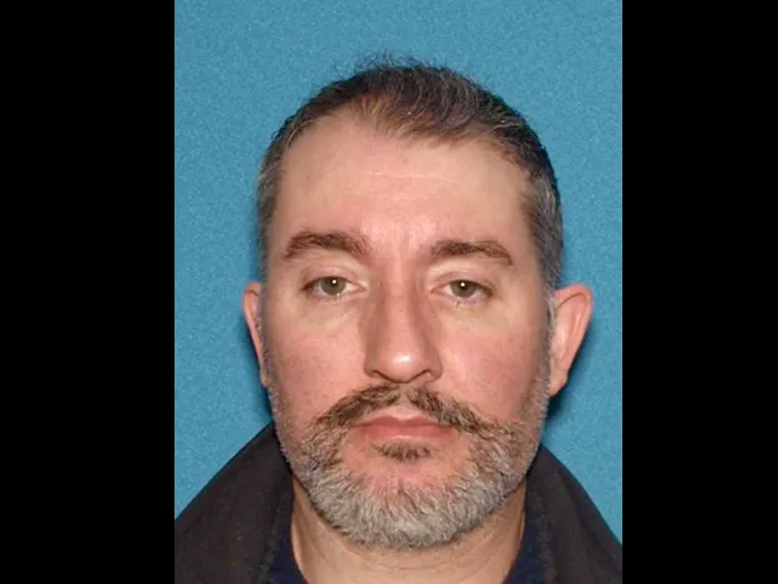 Man Charged In Teen Luring Case, Police Chase