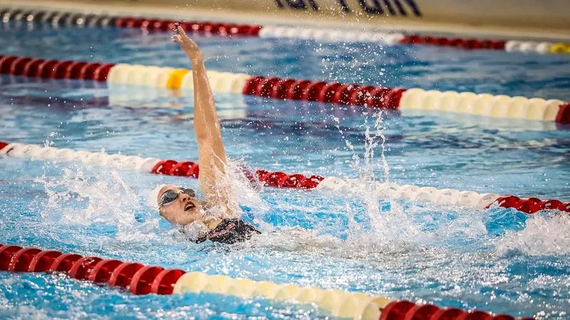 Women's Swimming Drops First Dual Meet of Season at Rowan