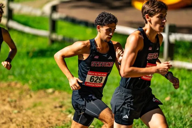 Men's Cross Country Places Sixth In Championship Race at Rowan Border Battle