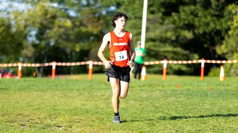 Men's Cross Takes Eighth at St. Joseph's, Molyneux 18th Overall