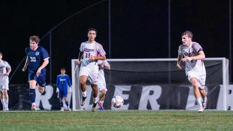 Penalty Denies Men's Soccer of Win Away at Manhattan on Saturday