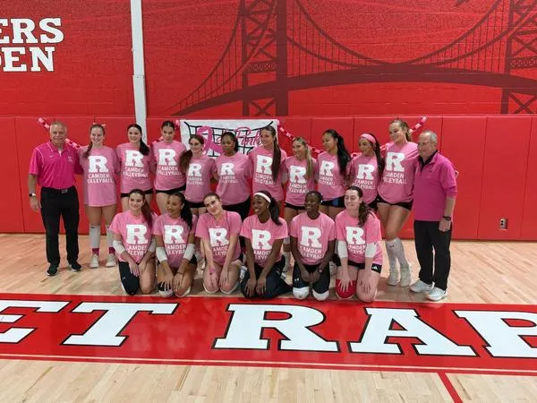 Women's Volleyball clipped by Montclair State, 3-0