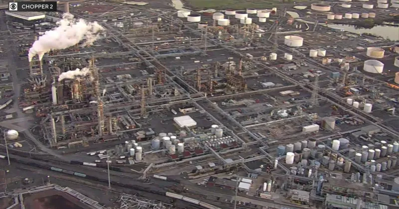 Union employees locked out of New Jersey oil refinery after contracts expire