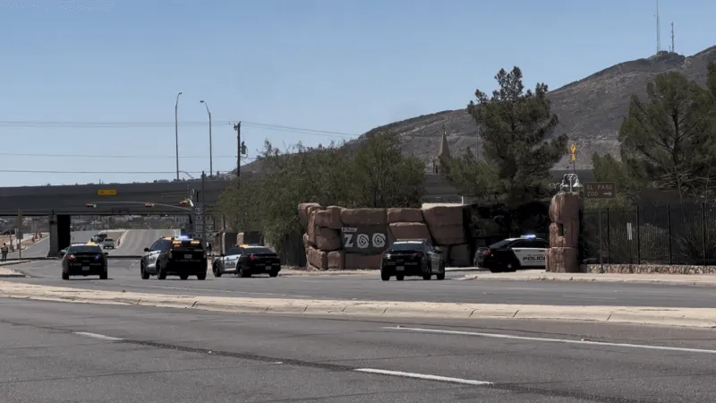 Developing: El Paso Zoo under evacuation in response to bomb threat